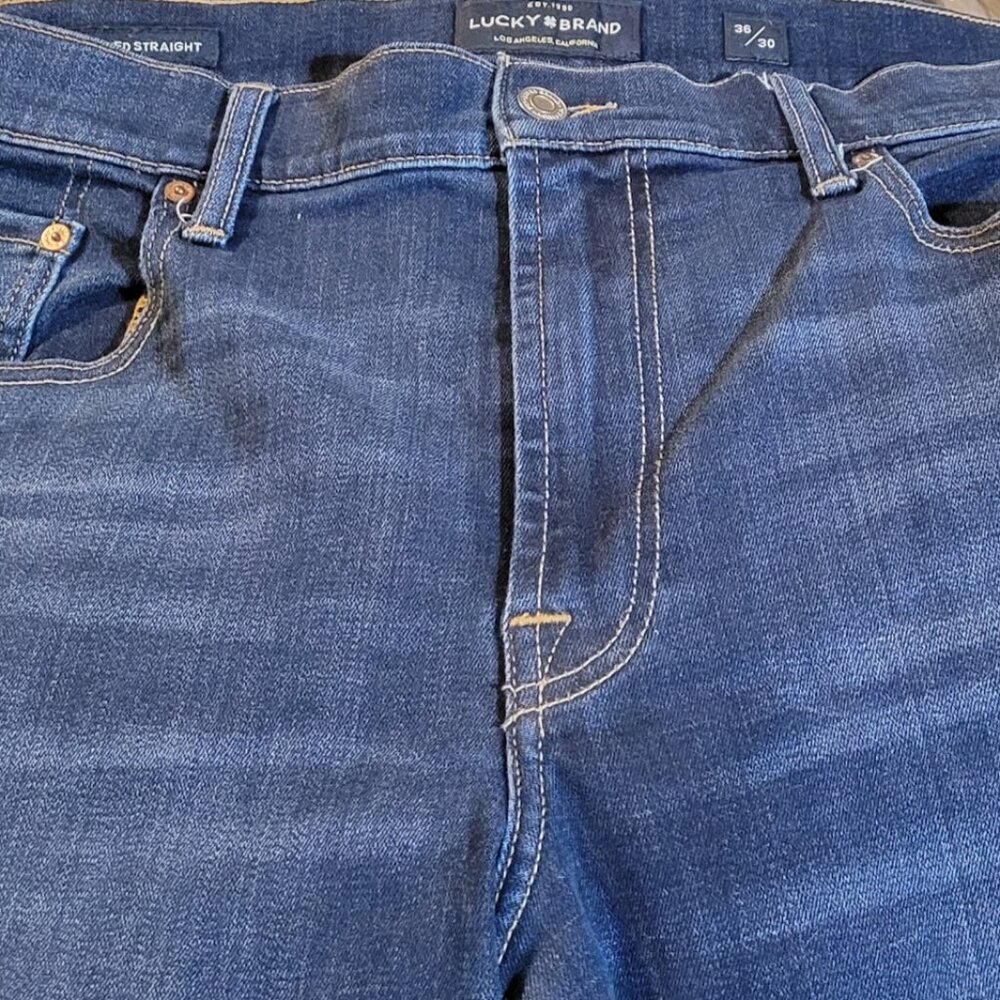 Lucky Brand Men's 181 relaxed straight Jean's size 36x30